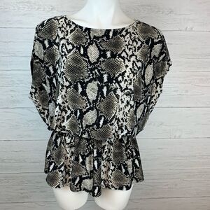 Isabella Rodríguez Animal Print Blouson Top